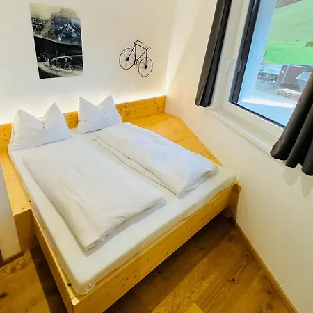 Tiroler Zeitgeist Appartement *