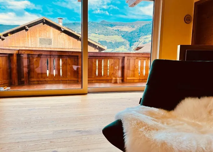 Tiroler Zeitgeist Apartment Fuegen